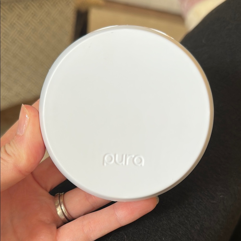 Pura White Smart Home Device